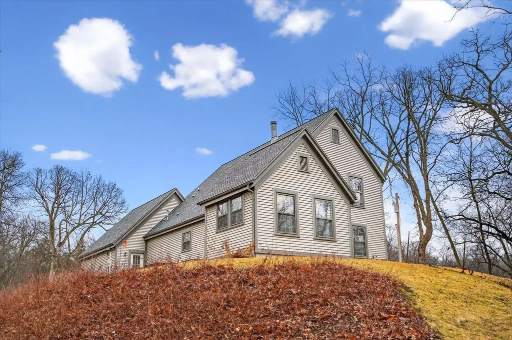 4865 Scherbel Road, Berry