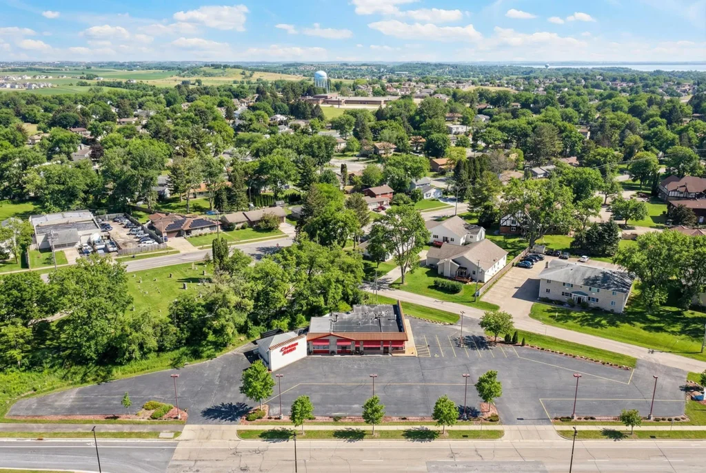 3415 Parmenter Street, Middleton