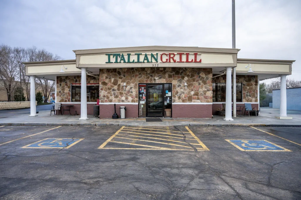 532 Gateway Avenue, Mauston