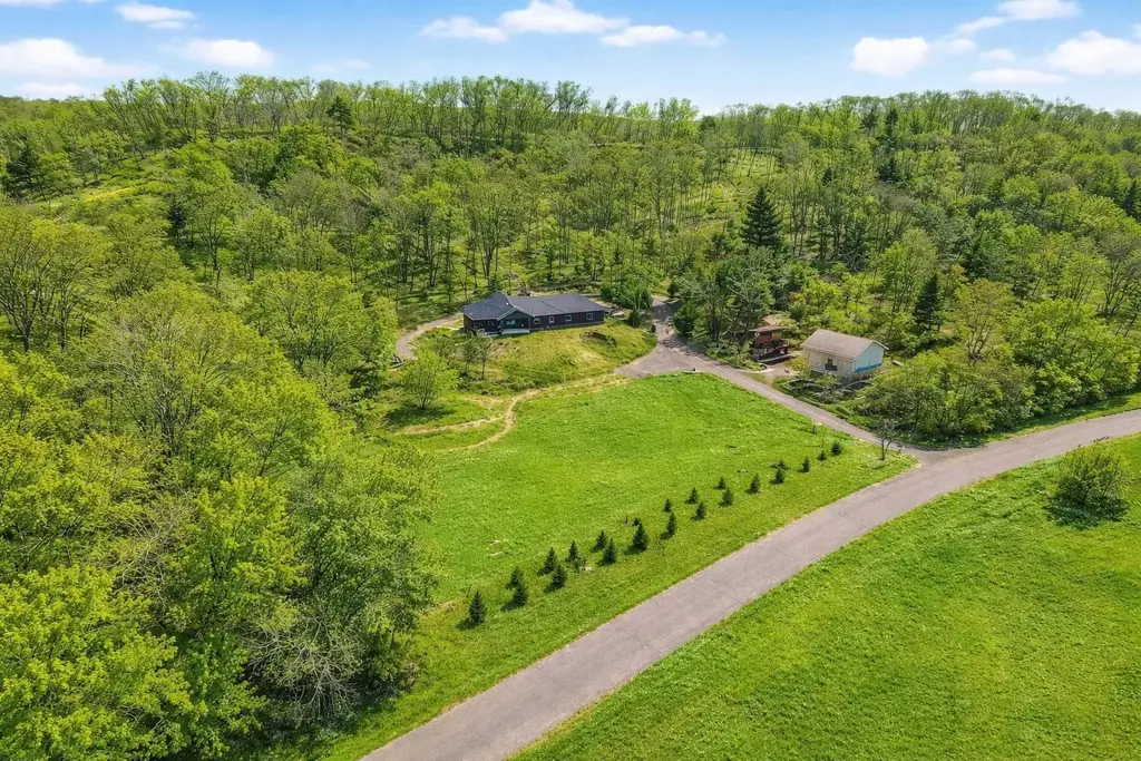 W11942 Nash Road, Adams