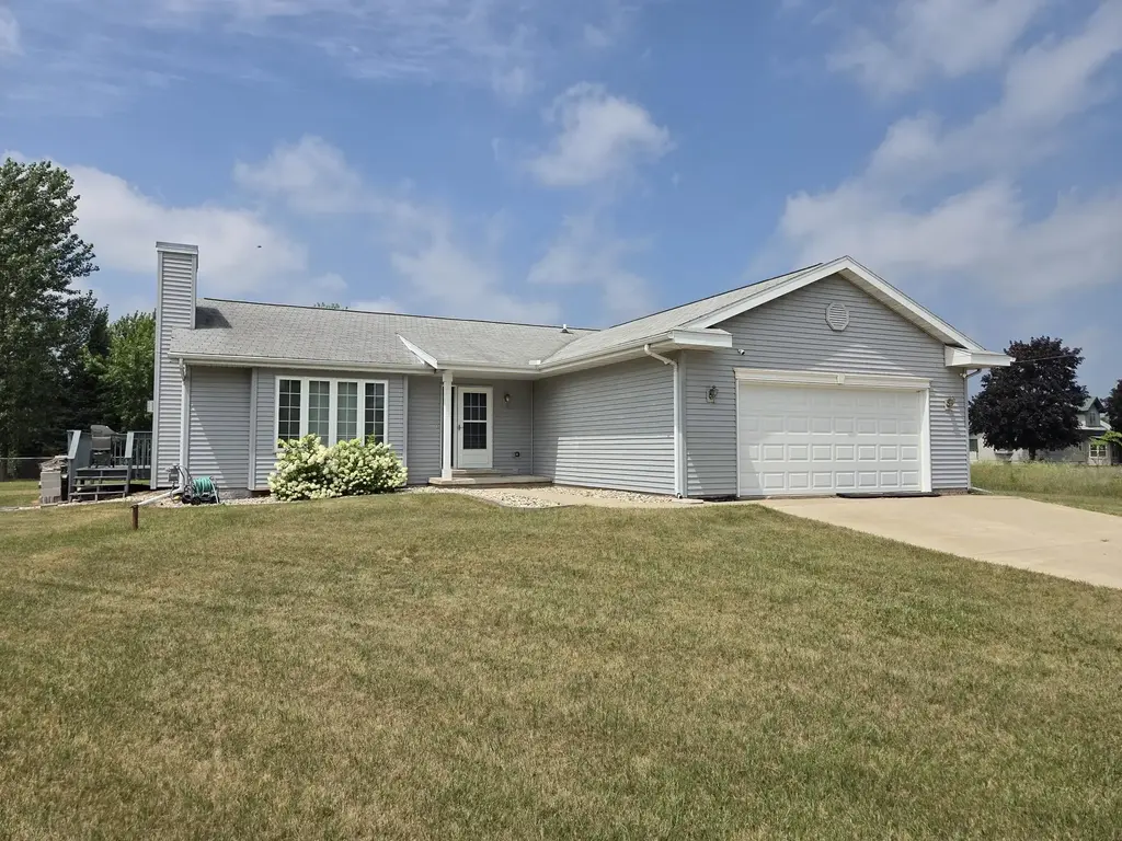 N3337 Whitetail Court, Montello