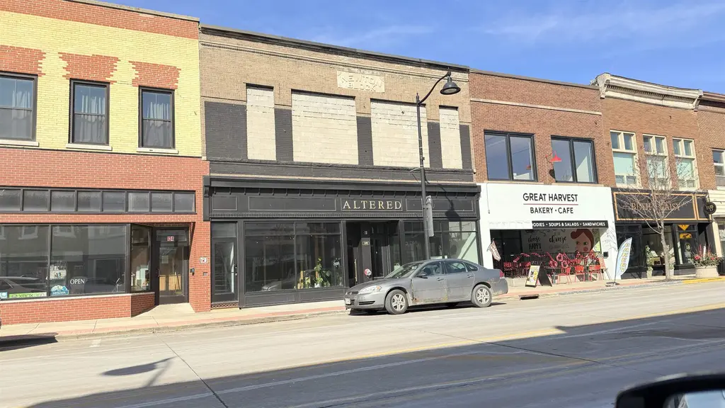 #1301 - 128 - 130 Front Street, Beaver Dam