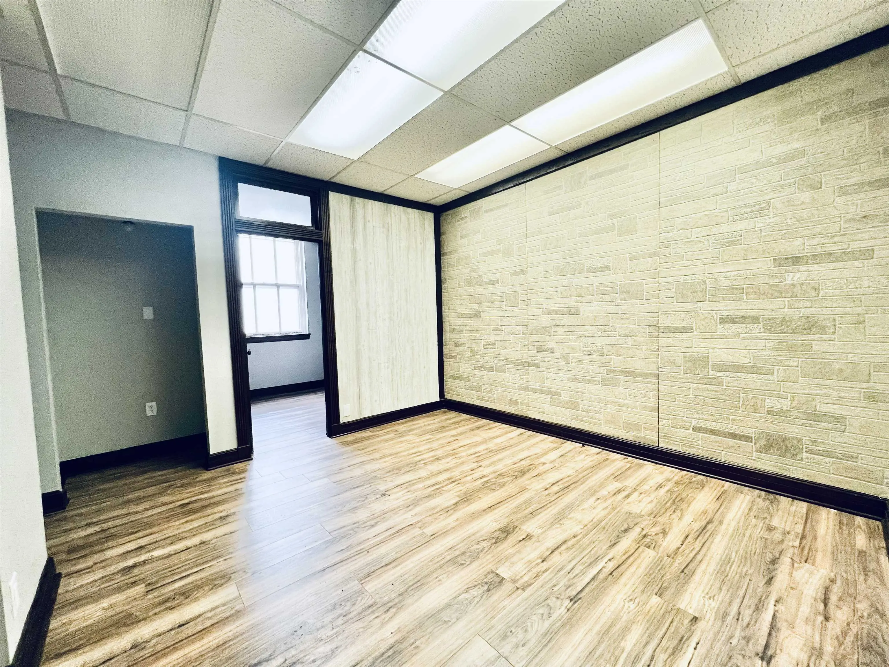 #204 - 138 Front Street, Beaver Dam