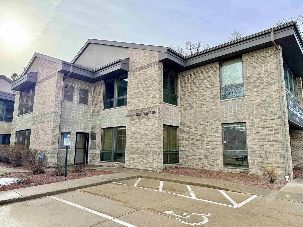 #1424 - 1424 N High Point Road, Middleton