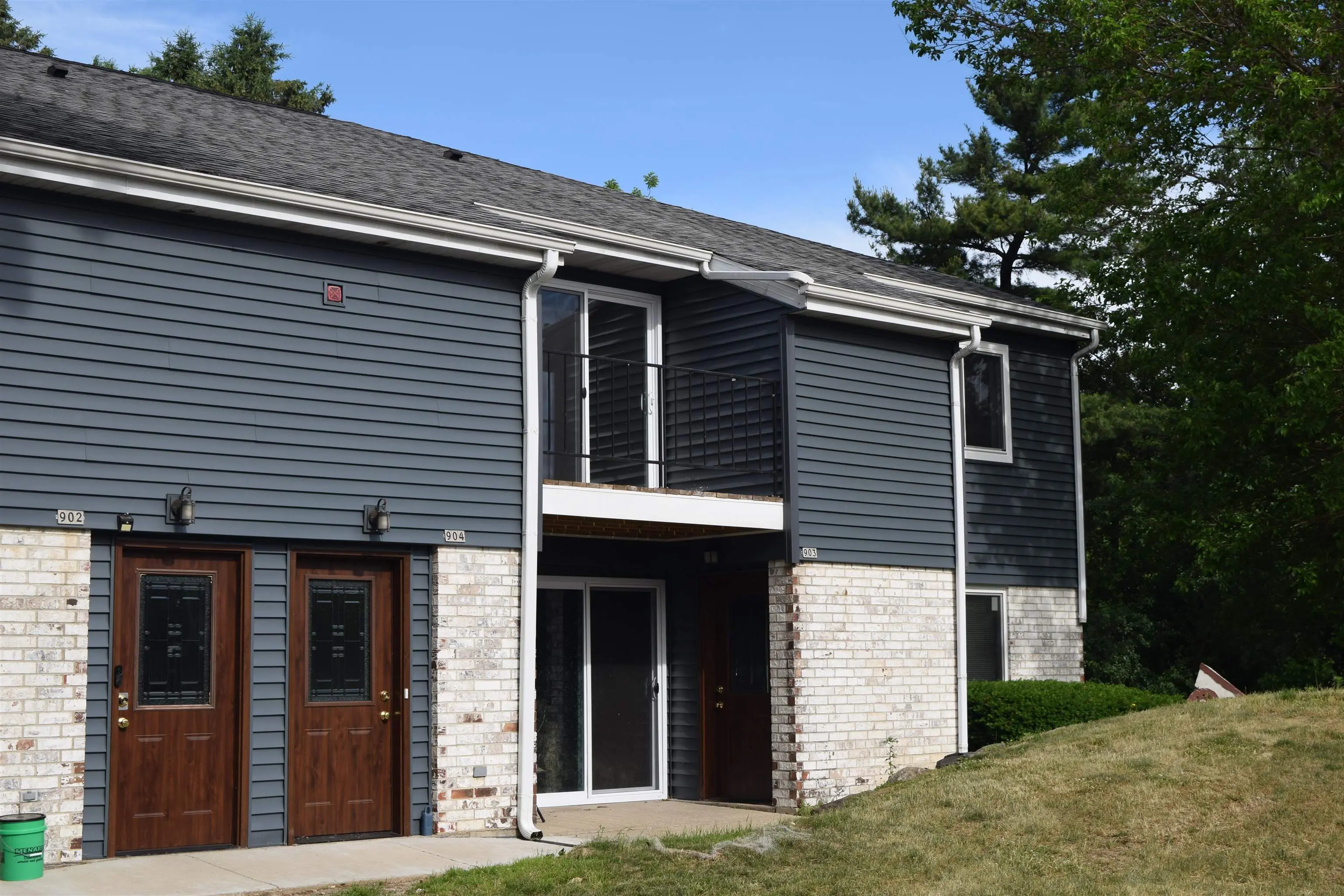 Photo of Listing #2019765