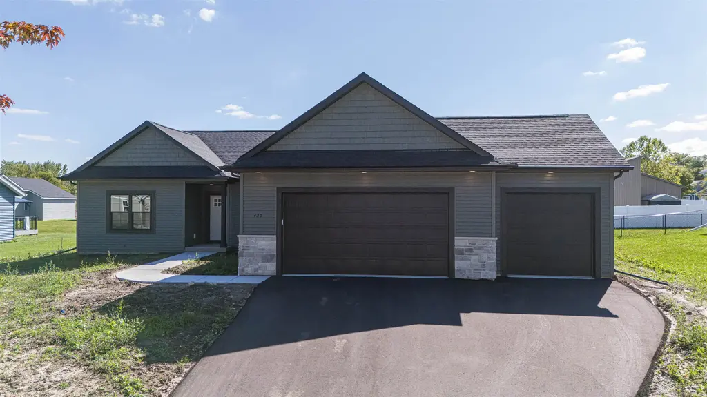 425 Village Lane, Ripon