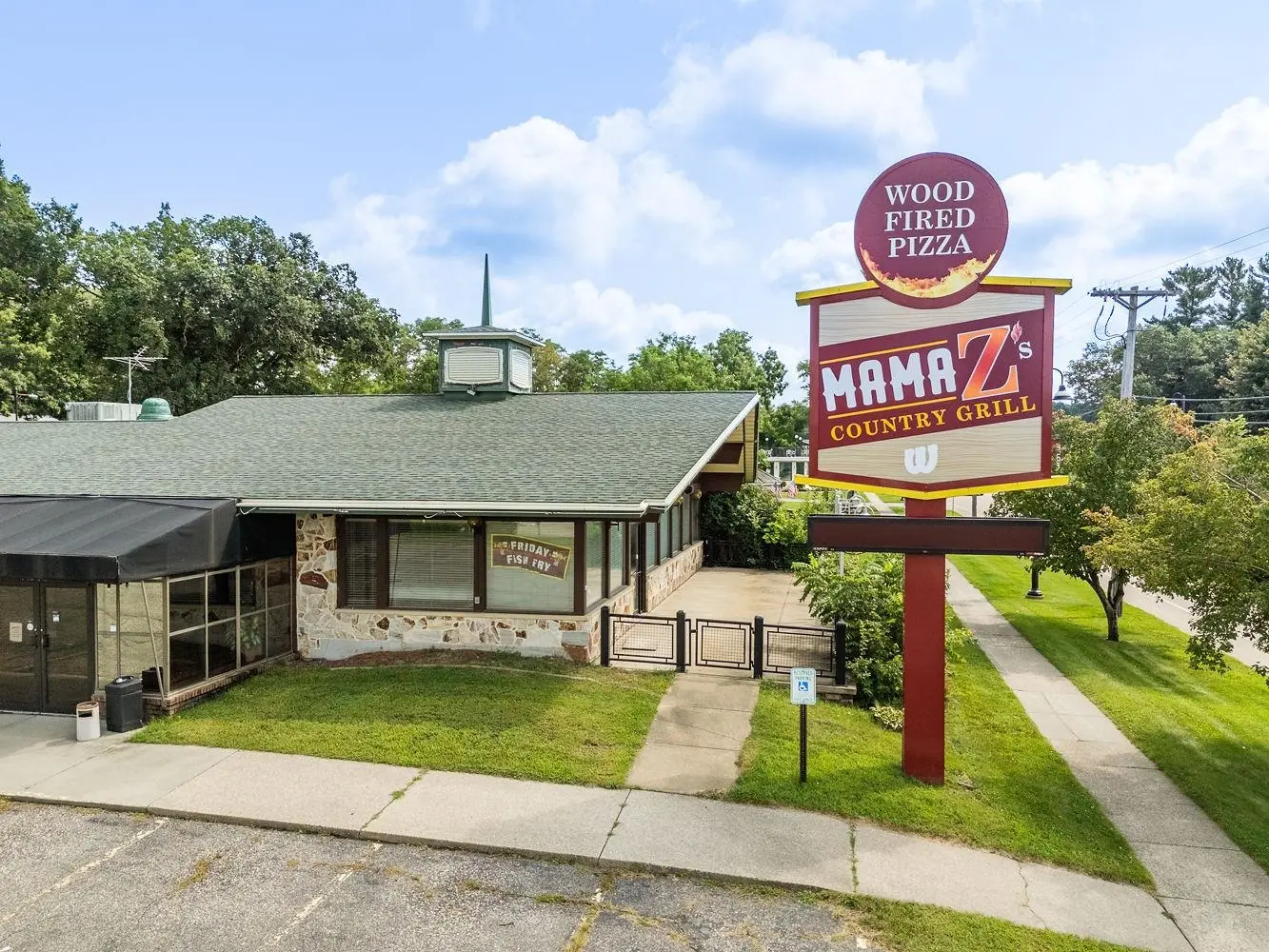 1101 Broadway, Wisconsin Dells