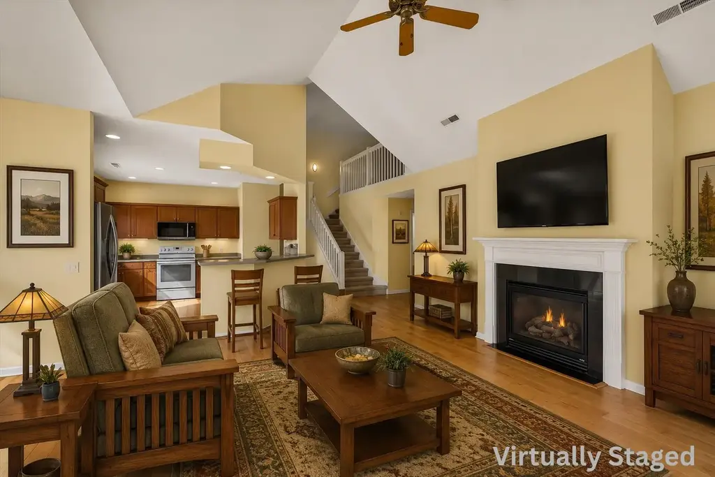#22 - 30 Keystone Way, Fitchburg