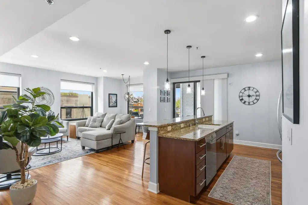 #314 - 137 E Wilson Street, Madison