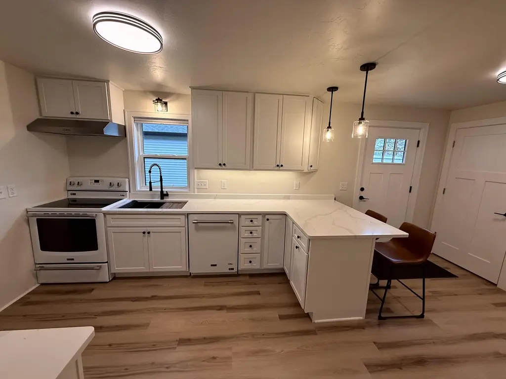 W5640 Cedar Trail, Marion