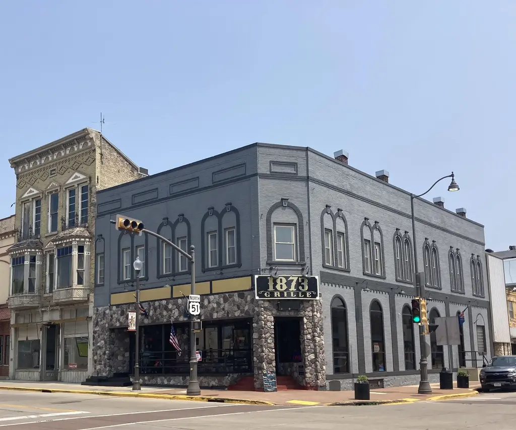301 Dewitt Street, Portage