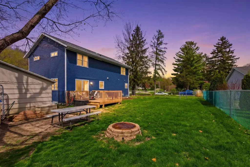 2914 W Brewery Road, Cross Plains