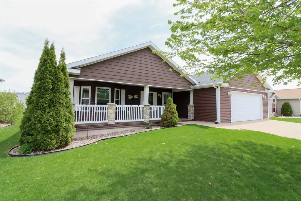 3105 Beth Lane, Holmen
