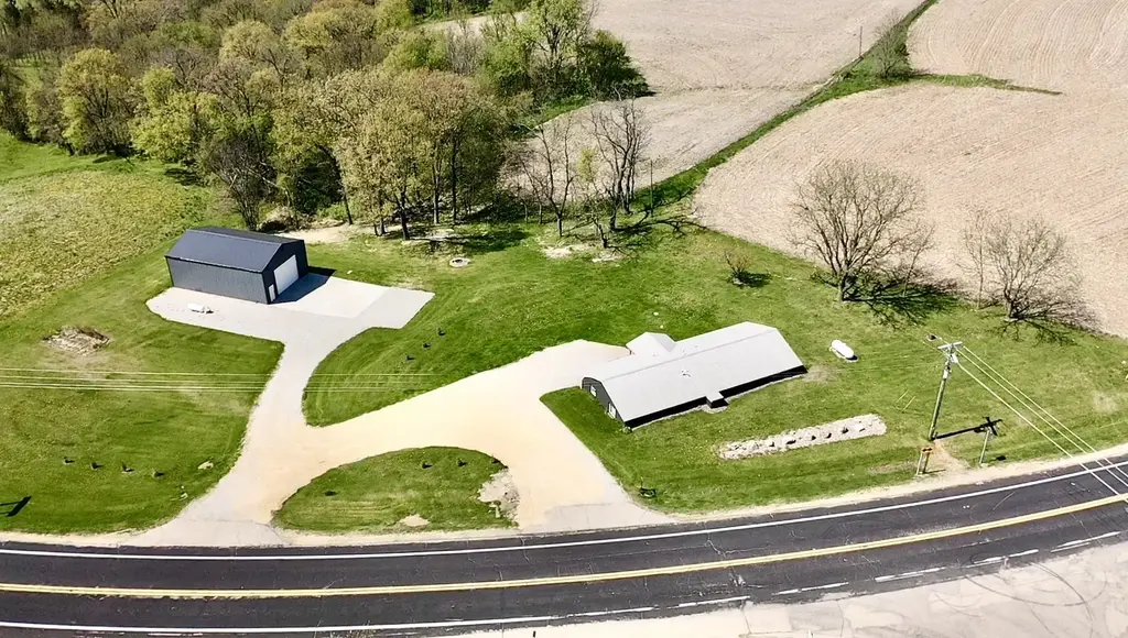 8295 Highway 133, Waterloo