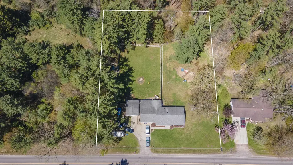3570 County Road Q, Seneca