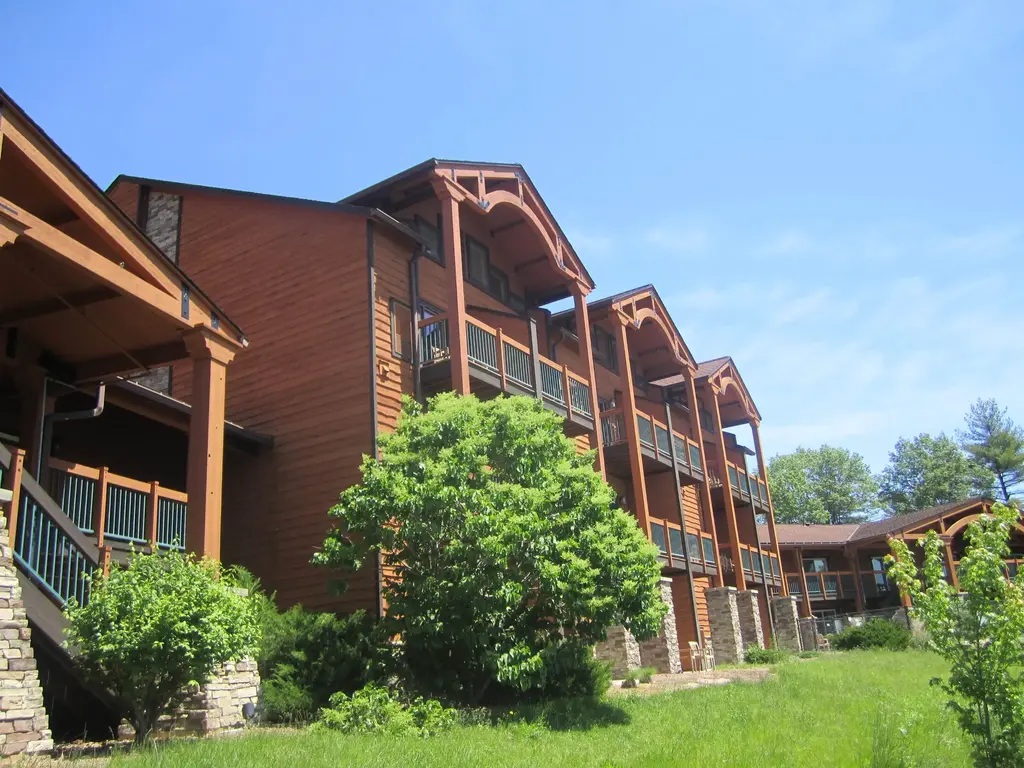 #7305 - 2504 River Road, Wisconsin Dells