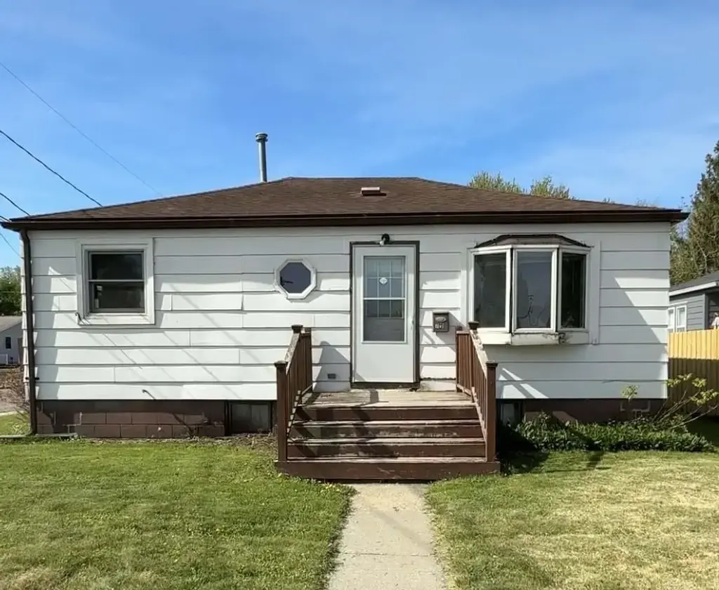 720 Lacrosse Street, Mauston
