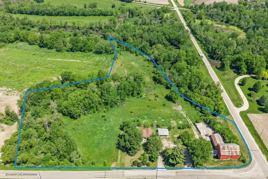 E7084 Ski Hill Road, Reedsburg