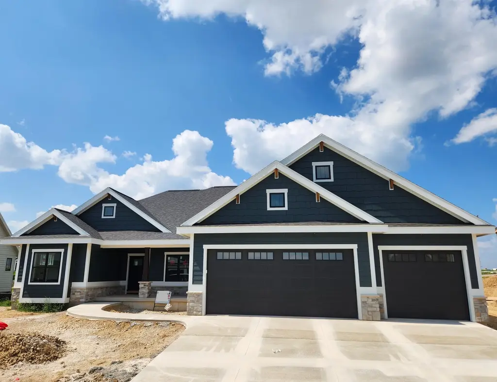 4074 Hanover Drive, DeForest