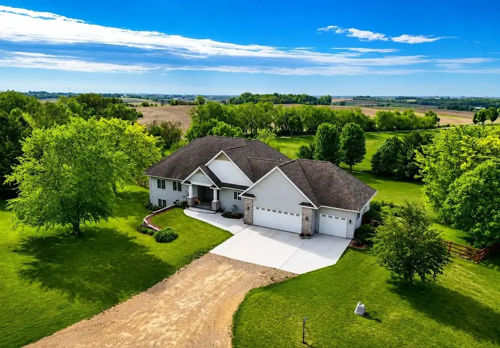 N2248 Asmus Road, Clarno