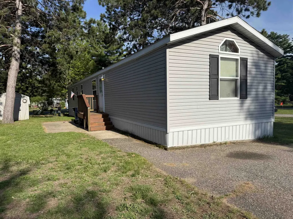 #66 - 731 Sunset Boulevard, Lake Delton
