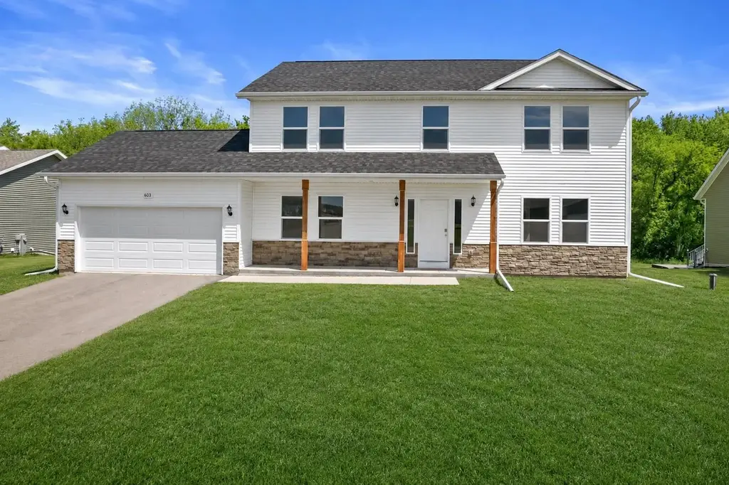 603 E Maple Beach Drive, Fulton