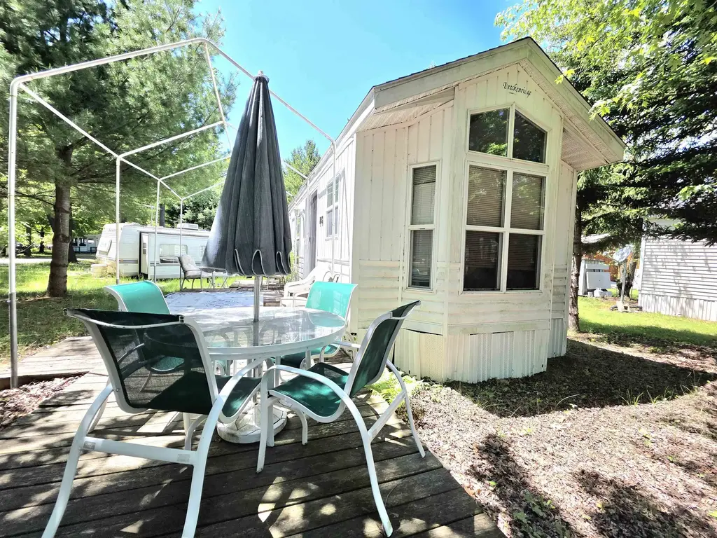 15 Quail Walk, Germantown