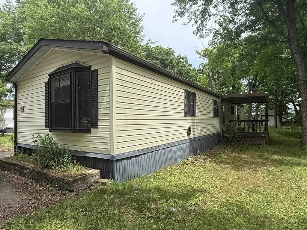 67 Erhardts Trail, Lake Delton