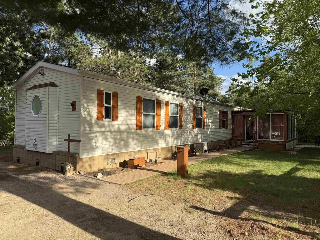 1770 Wisconsin Dells Parkway, Lake Delton