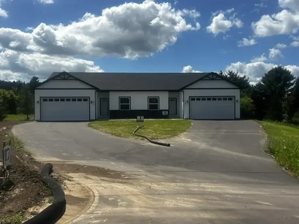402 Mine Street, Baraboo