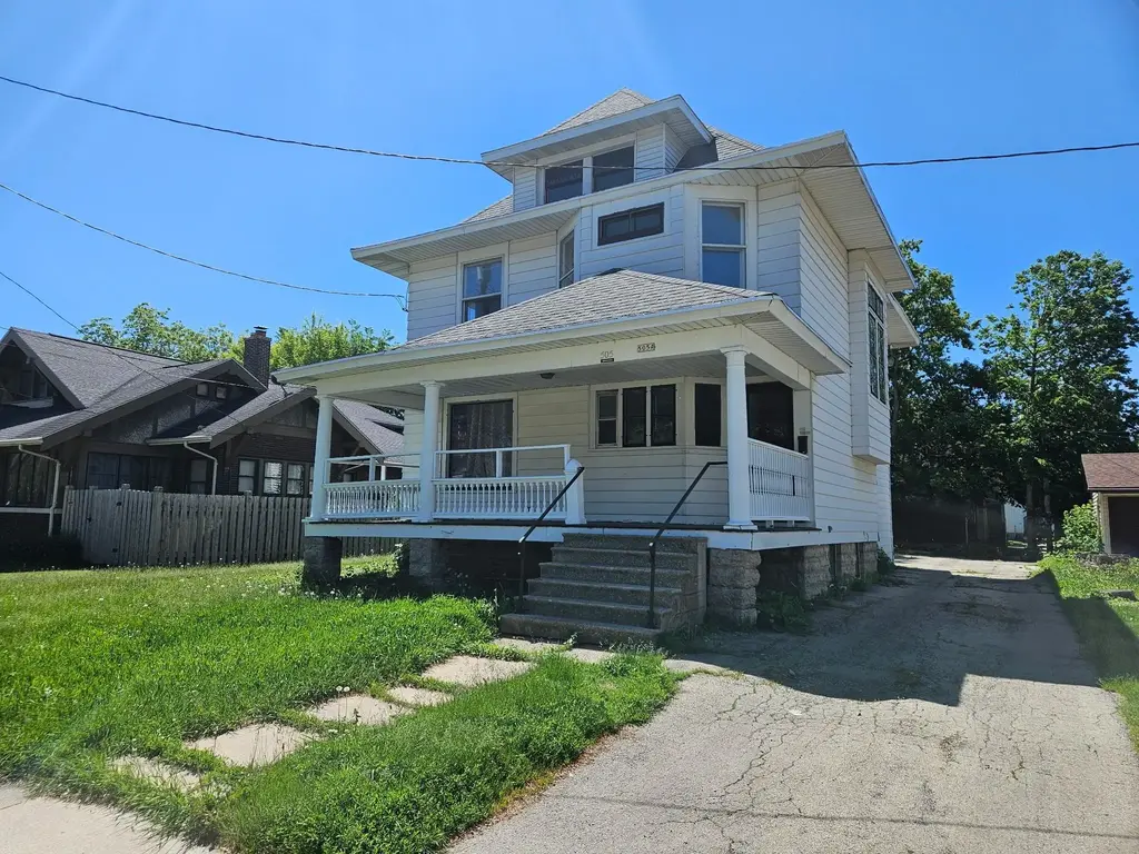 505 W Irving Avenue, Oshkosh