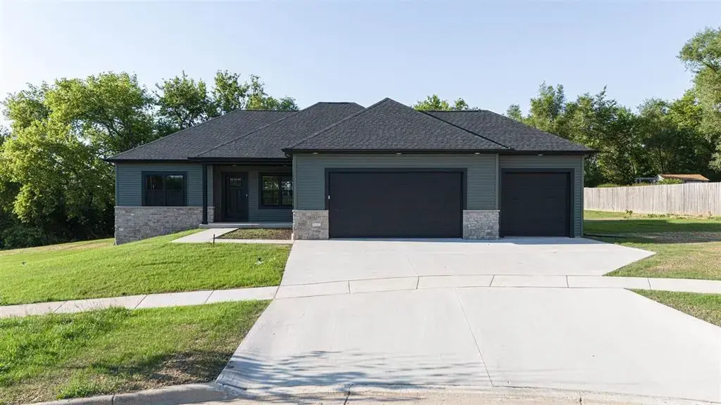 369 Drumlin Loop, Ripon