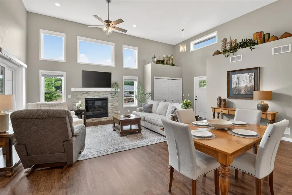 3704 Newcastle Drive, Janesville