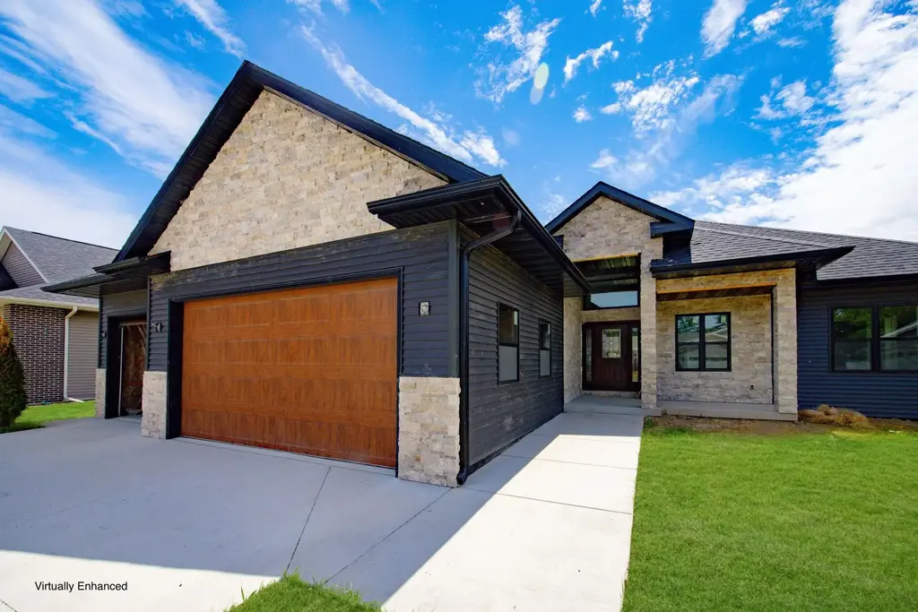 3486 Joshua Drive, Janesville
