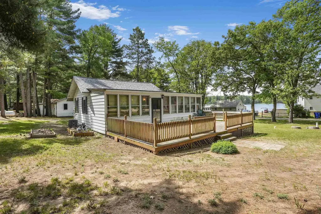 3266 N Parker Lake Road, Jackson