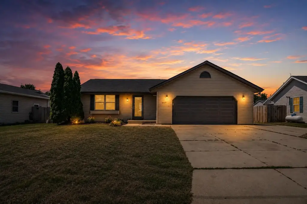 3316 Afton Road, Janesville