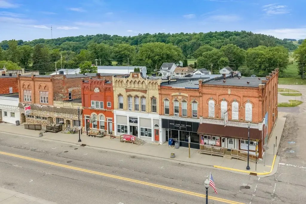 229 Center Street, Wonewoc