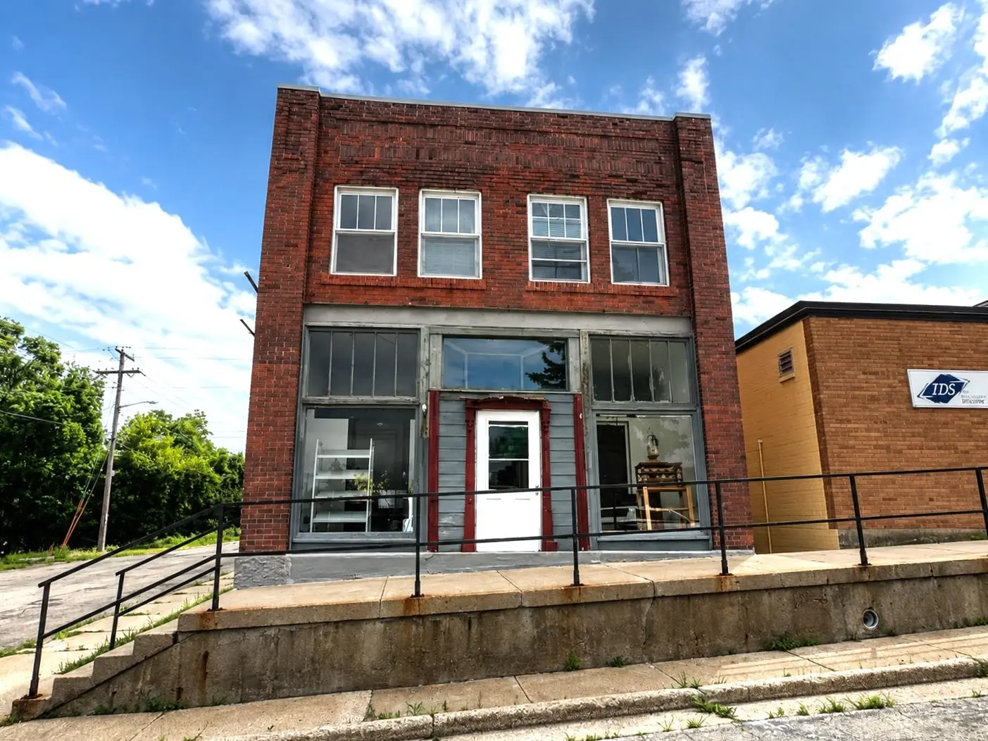 102 S Mill Street, Browntown