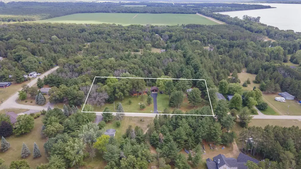 1879 Lakeview Drive, Quincy