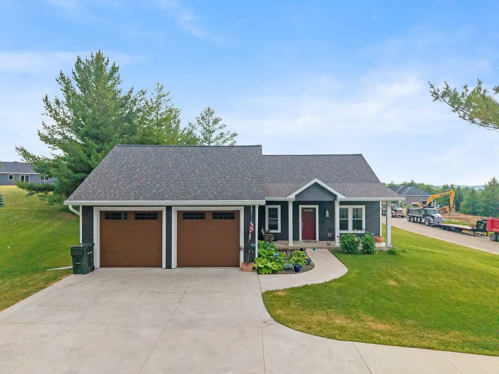 364 Drumlin Loop, Ripon