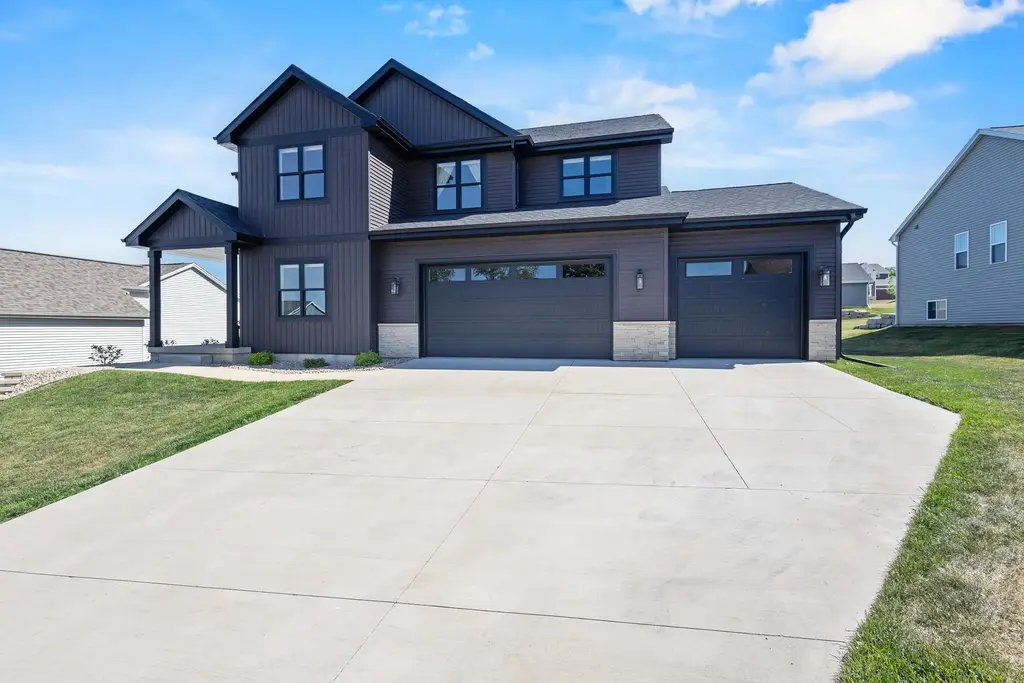 552 Autumn Ridge Court, Oregon