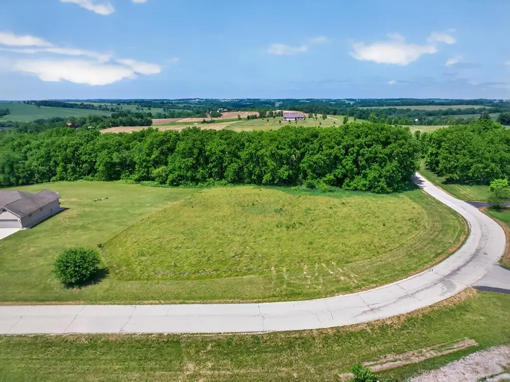 Lot 15 Lightning Ridge, Monroe