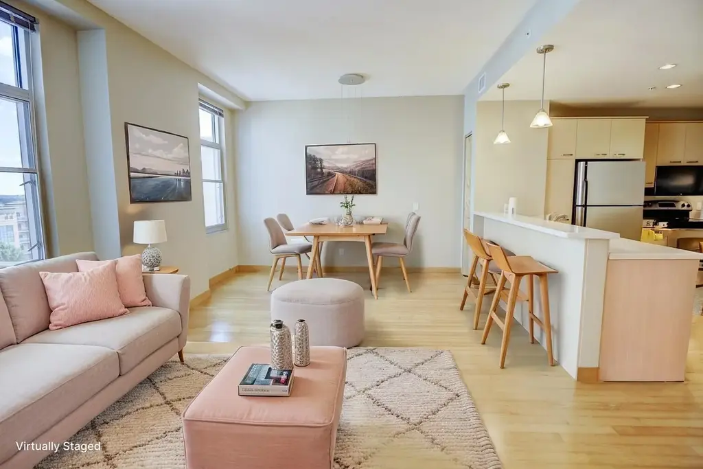 #606 - 309 W Washington Avenue, Madison