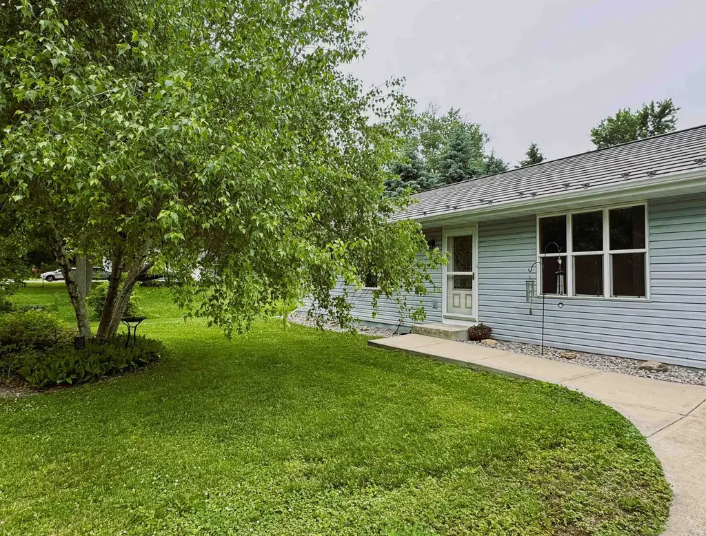 1321 E Road One Road, Milton