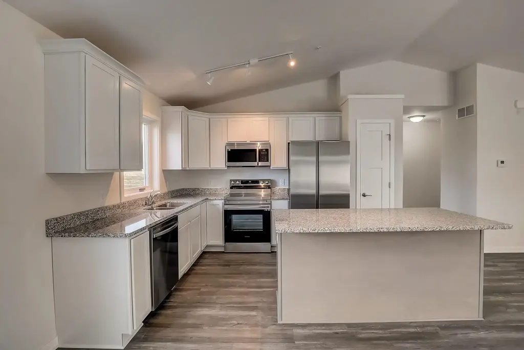 41 Rock River Drive, Edgerton
