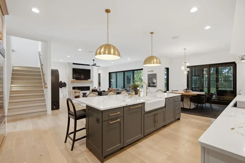 4937 Championship Circle, Westport