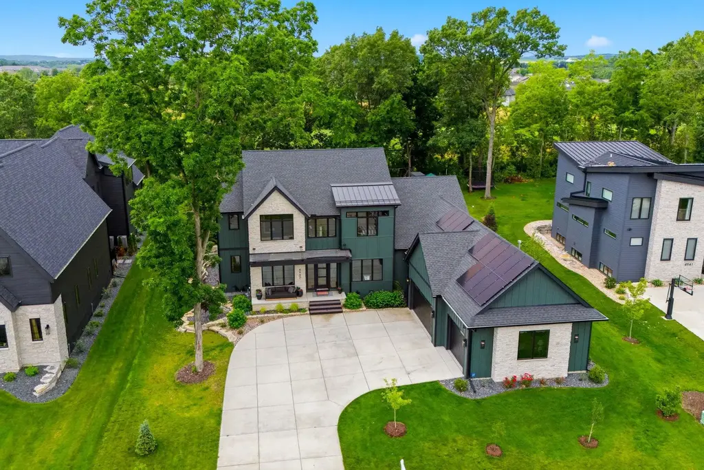 4937 Championship Circle, Westport