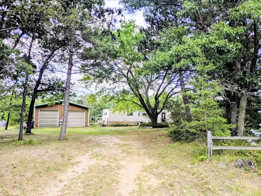 794 Deerborn Avenue, Adams