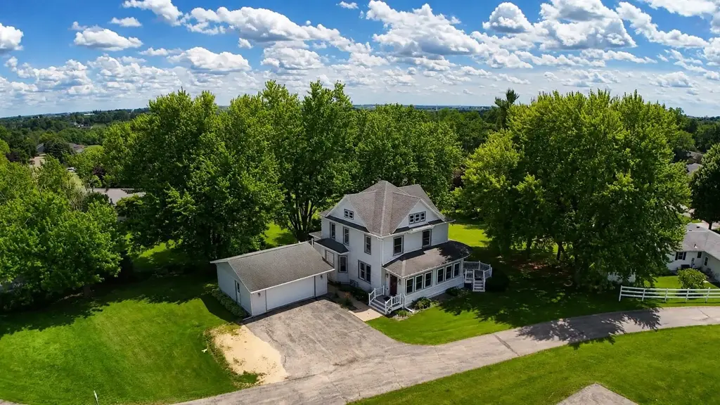 607 Dodge Street, Mineral Point
