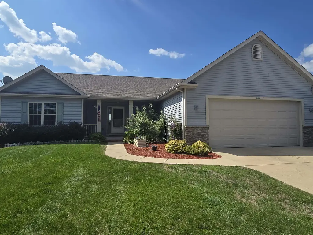 355 Rosewood Avenue, Lake Mills